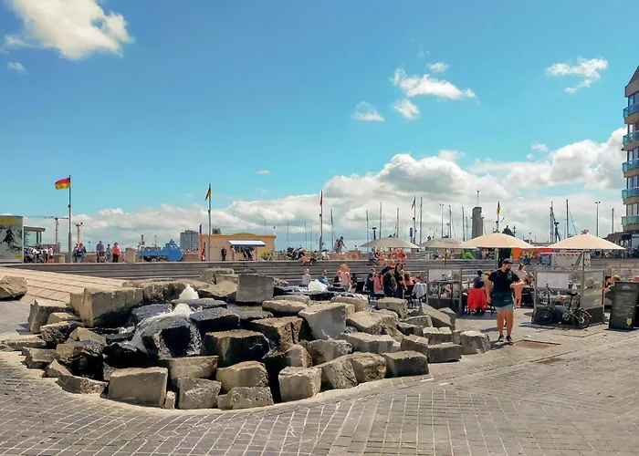 Apartment 1 Bedroom In *