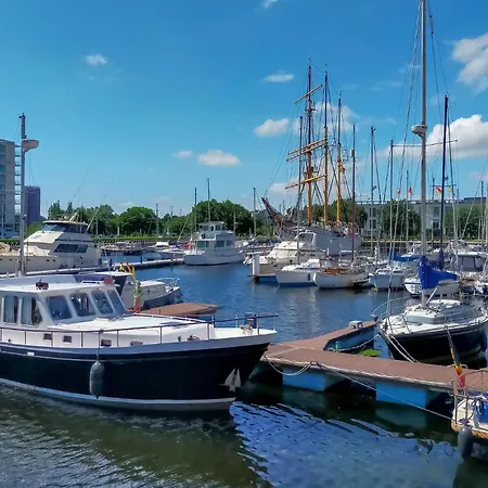 1 Bedroom In Appartement *